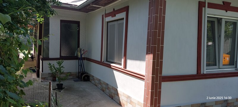 Gorneni, GR, casa la sosea langa Bucuresti pe DN6/E70 1.600 mp