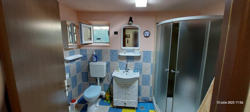 Gorneni, GR, casa la sosea langa Bucuresti pe DN6/E70 1.600 mp